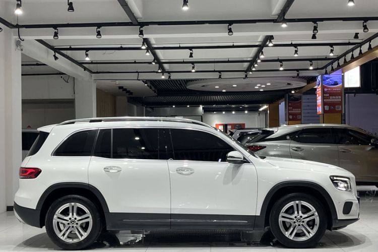 Used Mercedes-Benz GLB 2020 Updated GLB 200 Dynamic Edition Exterior 10