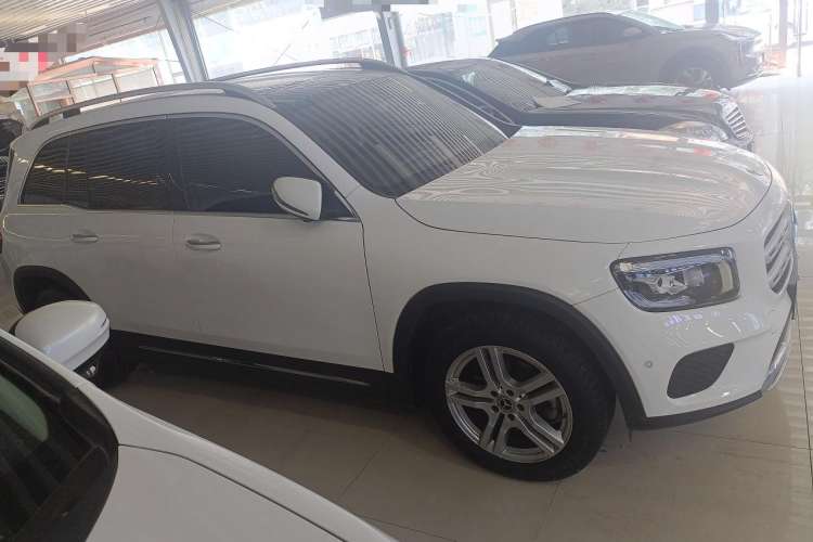 Used Mercedes-Benz GLB 2020 GLB 200 Dynamic Edition Exterior 2