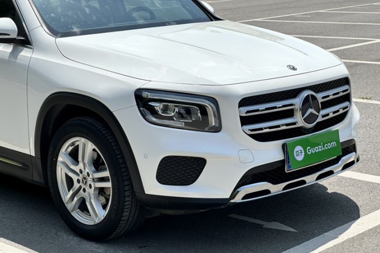 Used Mercedes-Benz GLB 2020 Updated GLB 200 Dynamic Edition Exterior 2