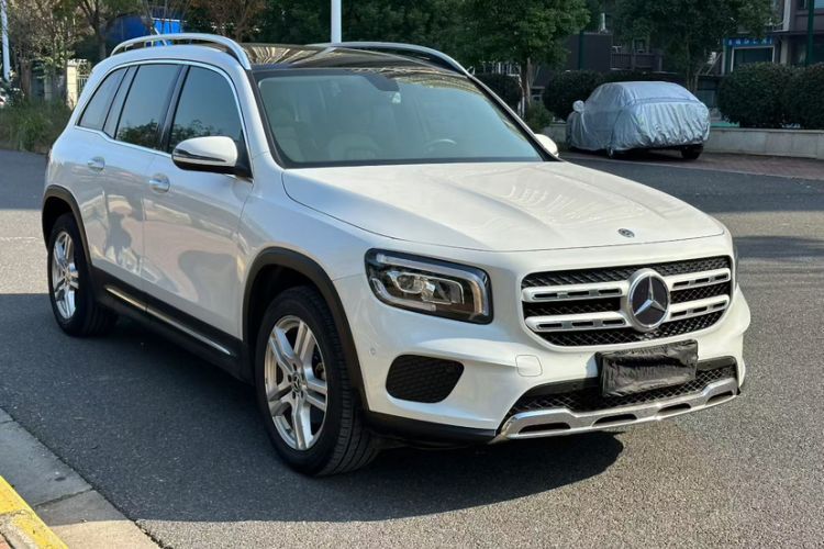 Used Mercedes-Benz GLB 2020 GLB 200 Dynamic Edition Exterior 2
