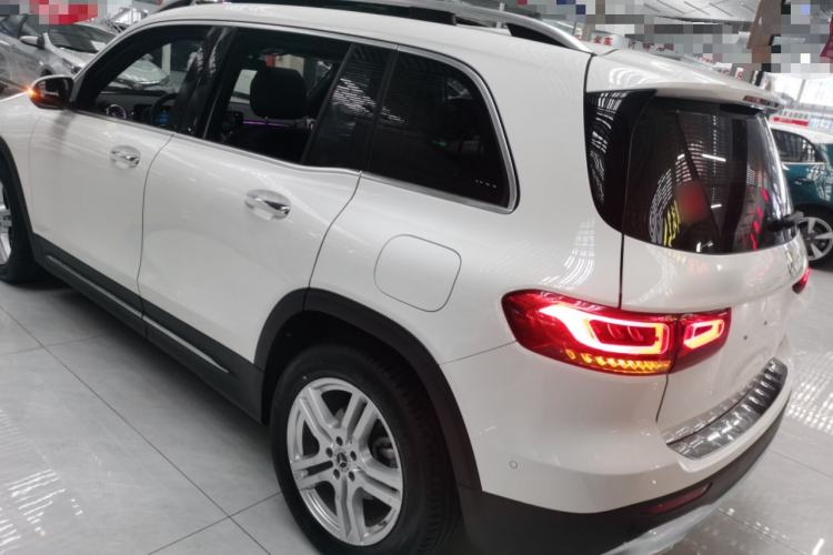 Used Mercedes-Benz GLB 2020 GLB 200 Dynamic Edition Exterior 2