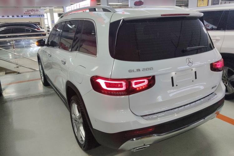 Used Mercedes-Benz GLB 2020 GLB 200 Dynamic Edition Exterior 2
