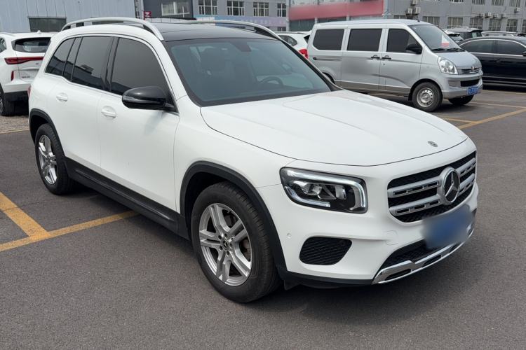 Used Mercedes-Benz GLB 2020 GLB 180 Dynamic Edition Exterior 2