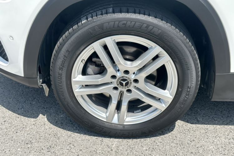 Used Mercedes-Benz GLB 2020 Updated GLB 200 Dynamic Edition Exterior 3