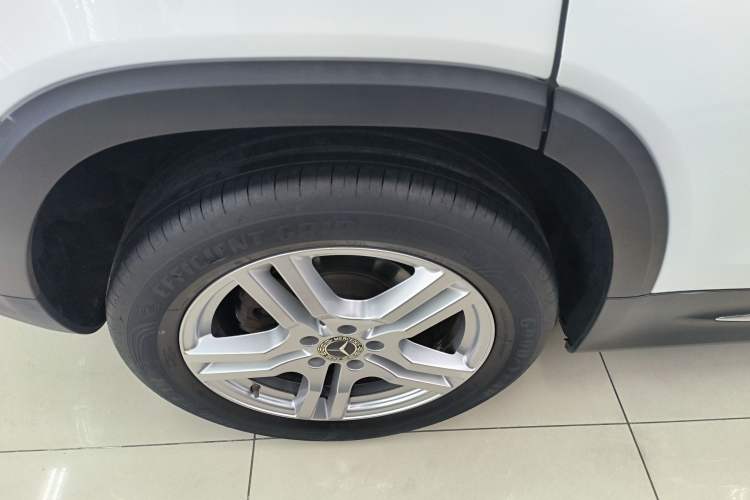 Used Mercedes-Benz GLB 2020 GLB 180 Dynamic Edition Exterior 5