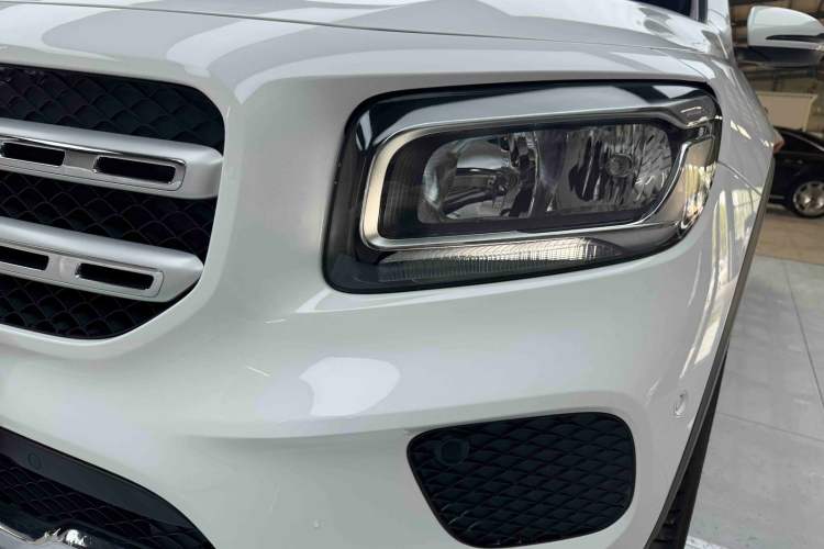 Used Mercedes-Benz GLB 2020 GLB 180 Fashion Model Exterior 5