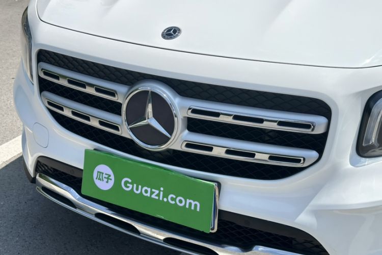 Used Mercedes-Benz GLB 2020 Updated GLB 200 Dynamic Edition Exterior 8