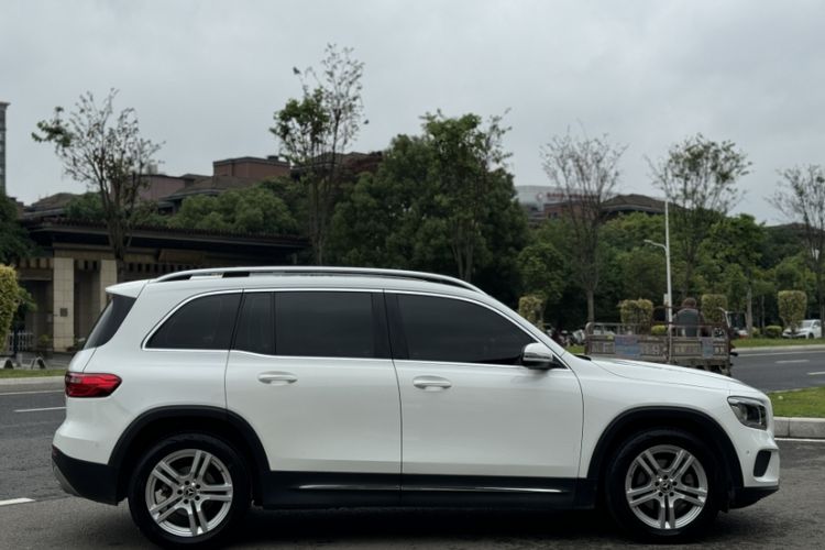 Used Mercedes-Benz GLB 2020 GLB 180 Dynamic Edition Exterior 8