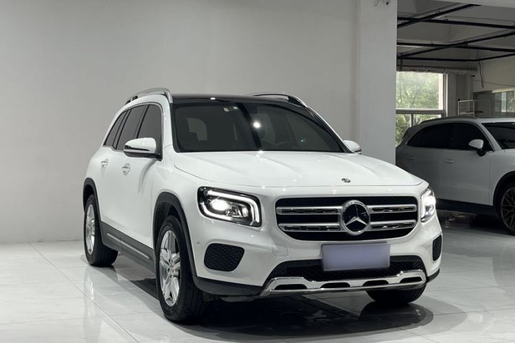 Used Mercedes-Benz GLB 2020 Updated GLB 200 Dynamic Edition Exterior 9
