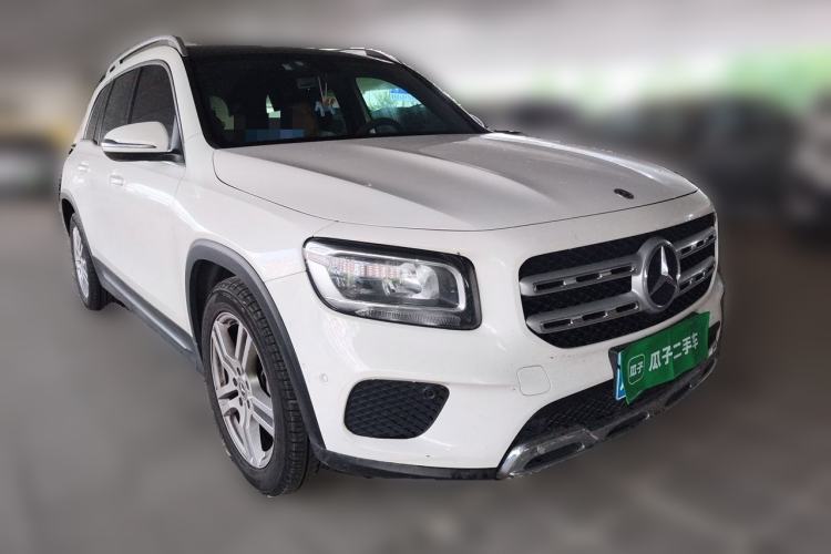 Used Mercedes-Benz GLB 2020 GLB 180 Fashion Model Front Right 45 Deg