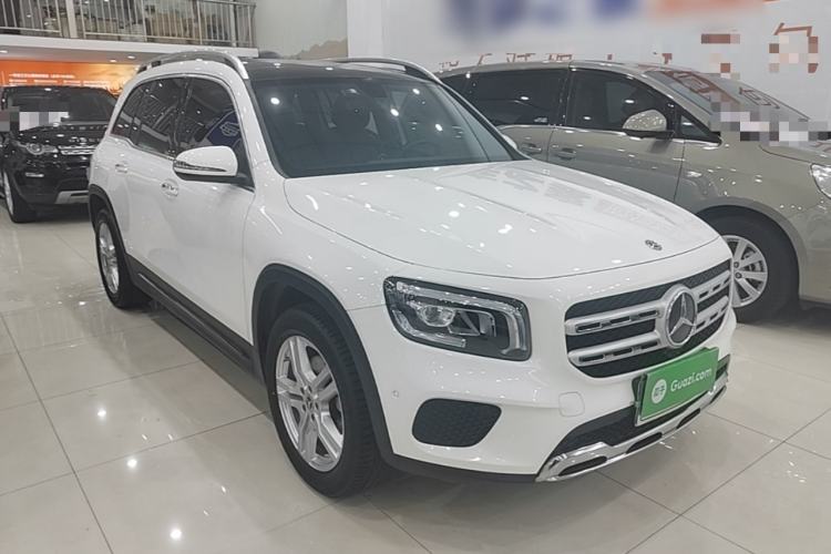 Used Mercedes-Benz GLB 2020 Updated GLB 200 Dynamic Edition Front Right 45 Deg