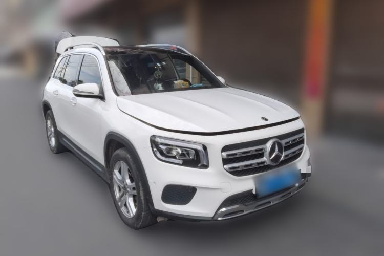 Used Mercedes-Benz GLB 2020 GLB 200 Dynamic Edition Front Right 45 Deg