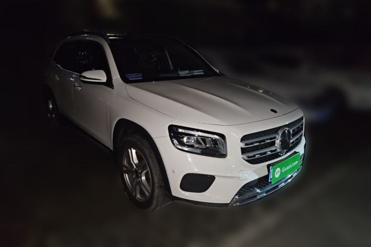 Used Mercedes-Benz GLB 2020 GLB 200 Dynamic Edition Front Right 45 Deg
