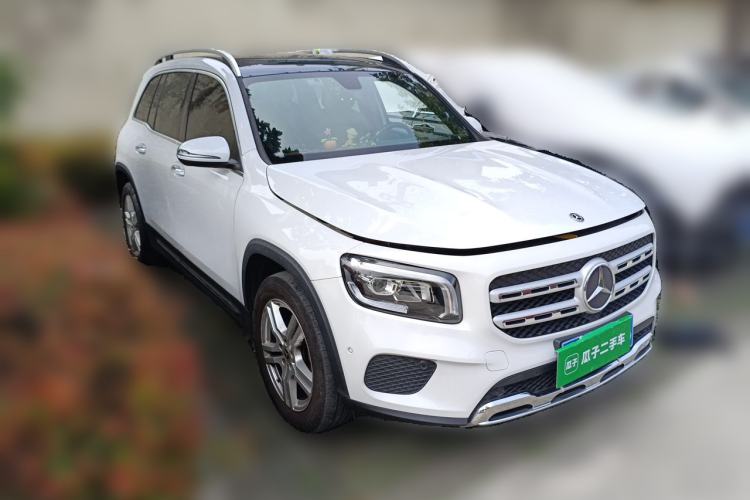 Used Mercedes-Benz GLB 2020 GLB 200 Dynamic Edition Front Right 45 Deg