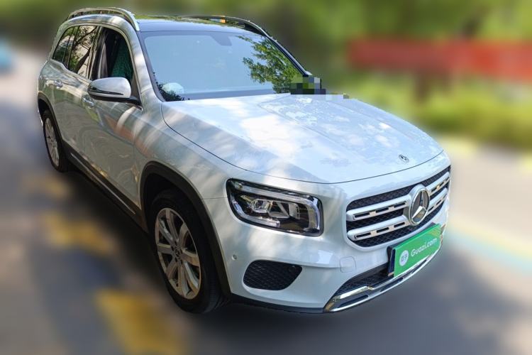 Used Mercedes-Benz GLB 2020 Facelift GLB 200 Fashion Edition Front Right 45 Deg