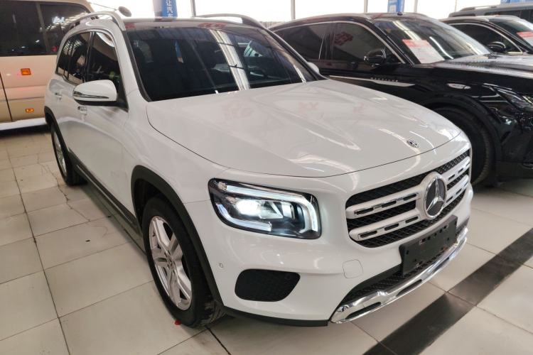 Used Mercedes-Benz GLB 2020 GLB 200 Dynamic Edition Front Right 45 Deg