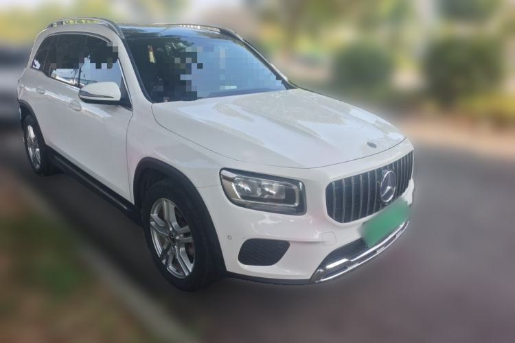 Used Mercedes-Benz GLB 2020 GLB 180 Fashion Model Front Right 45 Deg