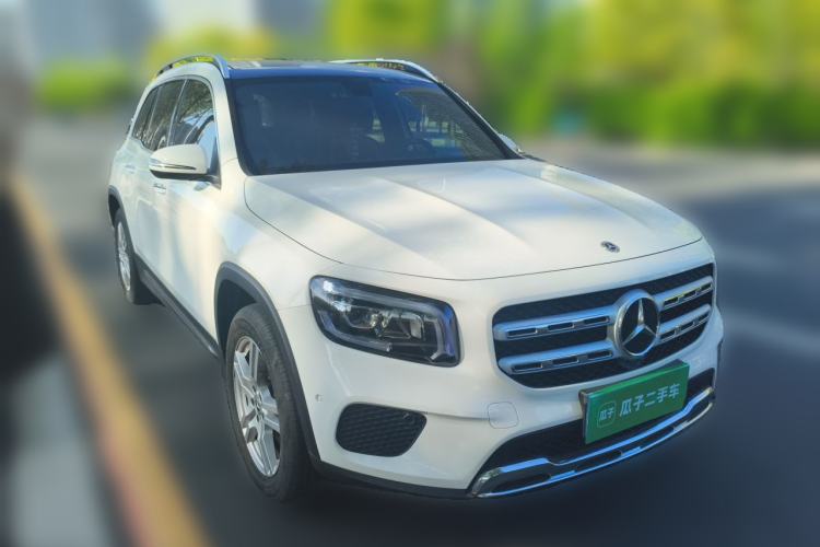 Used Mercedes-Benz GLB 2020 GLB 200 Dynamic Edition Front Right 45 Deg