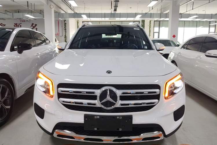 Used Mercedes-Benz GLB 2020 GLB 200 Dynamic Edition Front