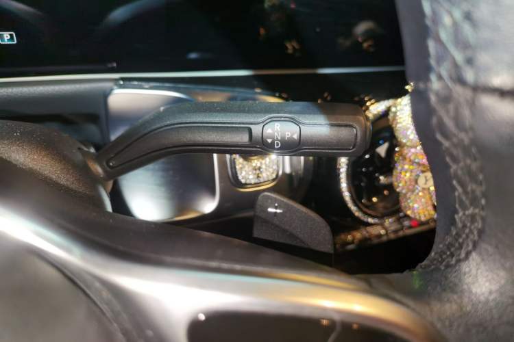 Used Mercedes-Benz GLB 2020 GLB 180 Dynamic Edition Gear Lever