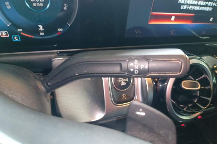 Used Mercedes-Benz GLB 2020 GLB 180 Fashion Model Gear Lever
