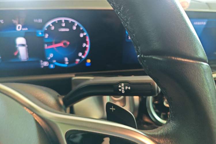 Used Mercedes-Benz GLB 2020 GLB 200 Dynamic Edition Gear Lever