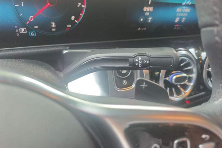 Used Mercedes-Benz GLB 2020 GLB 180 Fashion Model Gear Lever
