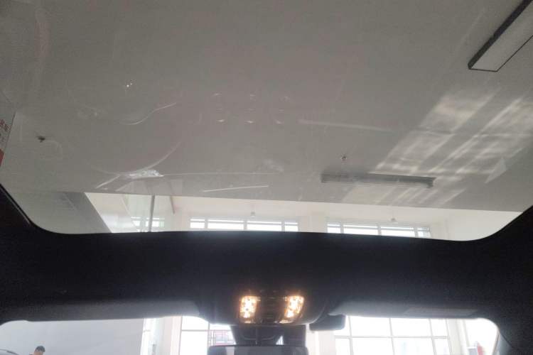 Used Mercedes-Benz GLB 2020 Facelift GLB 200 Fashion Edition Headliner