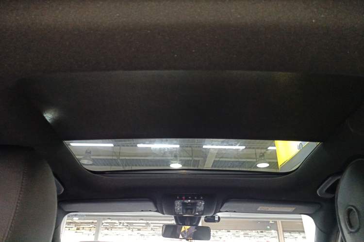 Used Mercedes-Benz GLB 2020 GLB 180 Dynamic Edition Headliner