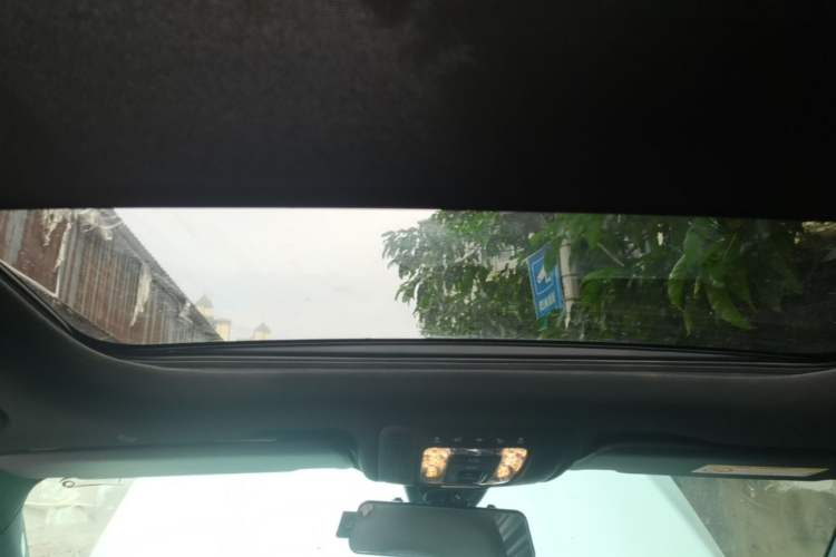 Used Mercedes-Benz GLB 2020 GLB 180 Dynamic Edition Headliner