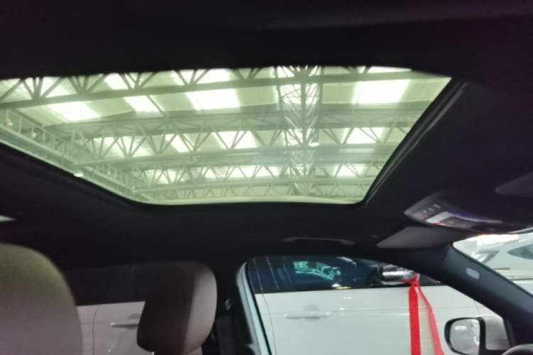 Used Mercedes-Benz GLB 2020 Updated GLB 200 Dynamic Edition Headliner