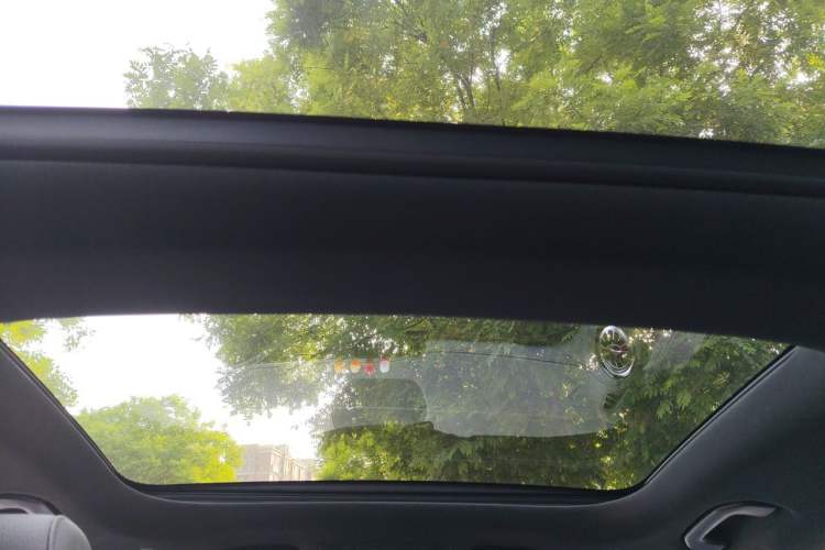 Used Mercedes-Benz GLB 2020 Facelift GLB 200 Fashion Edition Headliner