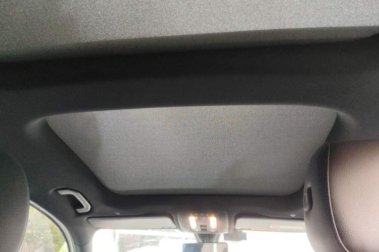 Used Mercedes-Benz GLB 2020 GLB 200 Dynamic Edition Headliner