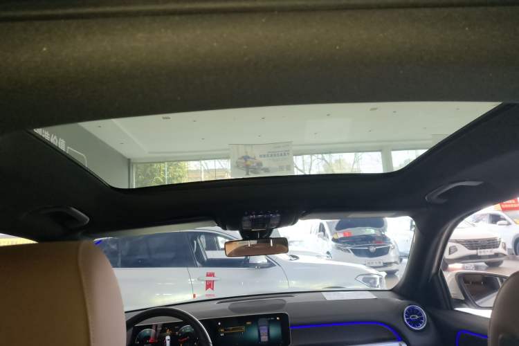 Used Mercedes-Benz GLB 2020 GLB 200 Stylish Edition Headliner