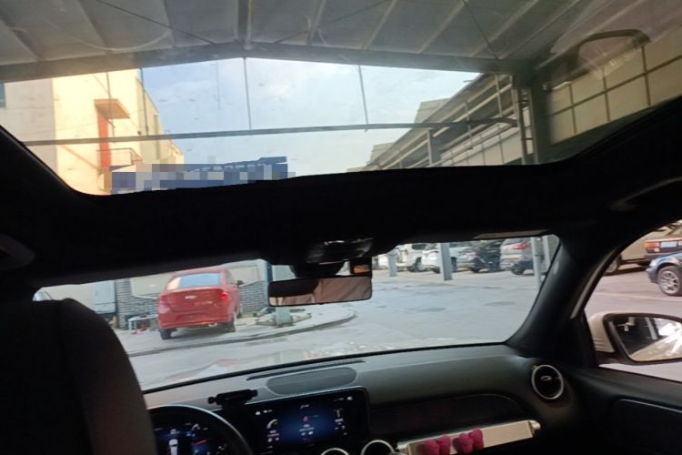 Used Mercedes-Benz GLB 2020 GLB 200 Dynamic Edition Headliner