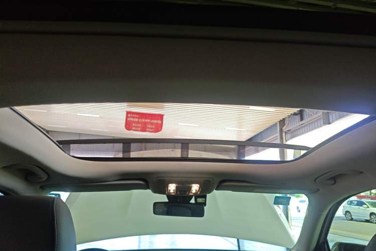 Used Mercedes-Benz GLB 2020 GLB 200 Dynamic Edition Headliner