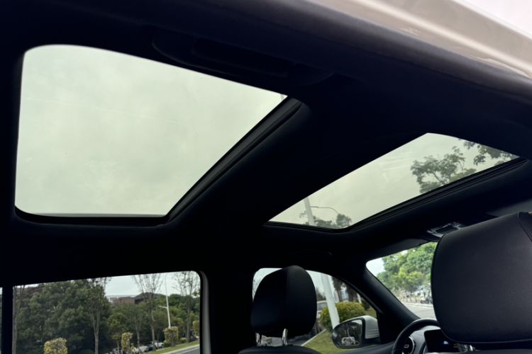 Used Mercedes-Benz GLB 2020 GLB 180 Dynamic Edition Headliner