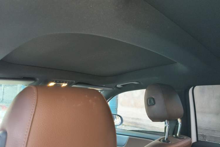 Used Mercedes-Benz GLB 2020 GLB 180 Dynamic Edition Headliner