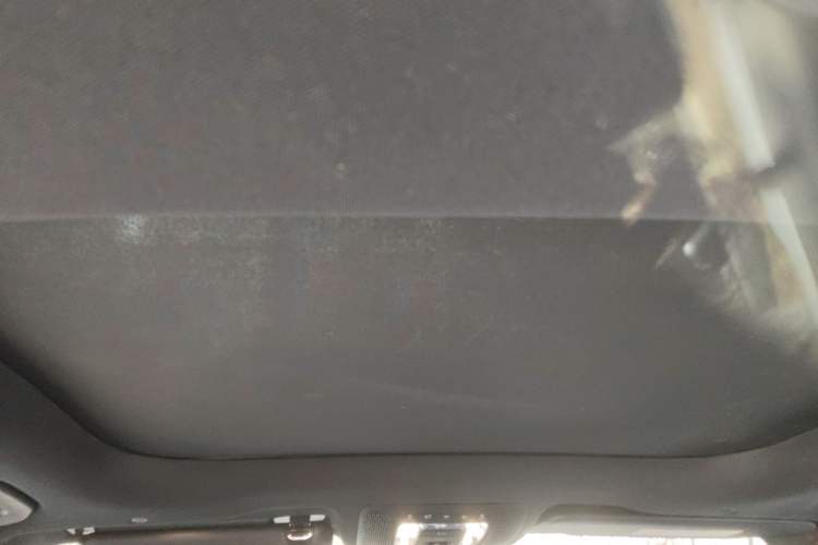 Used Mercedes-Benz GLB 2020 Facelift GLB 200 Fashion Edition Headliner