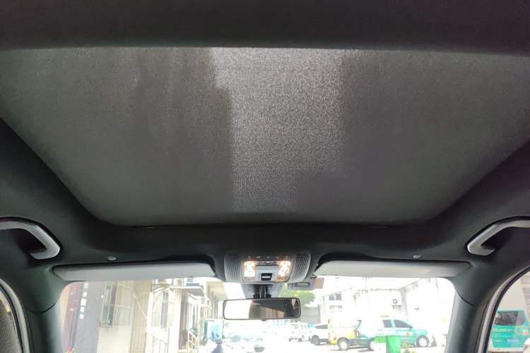 Used Mercedes-Benz GLB 2020 Updated GLB 200 Dynamic Edition Headliner