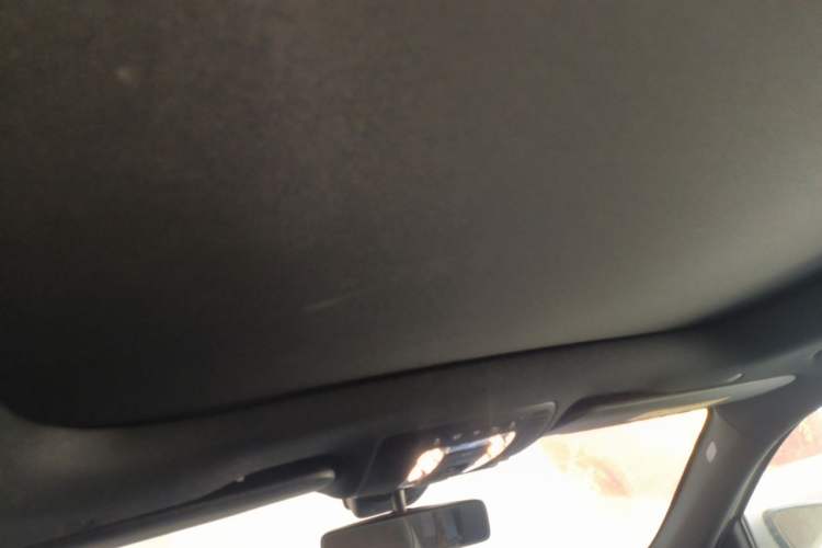 Used Mercedes-Benz GLB 2020 Facelift GLB 200 Fashion Edition Headliner