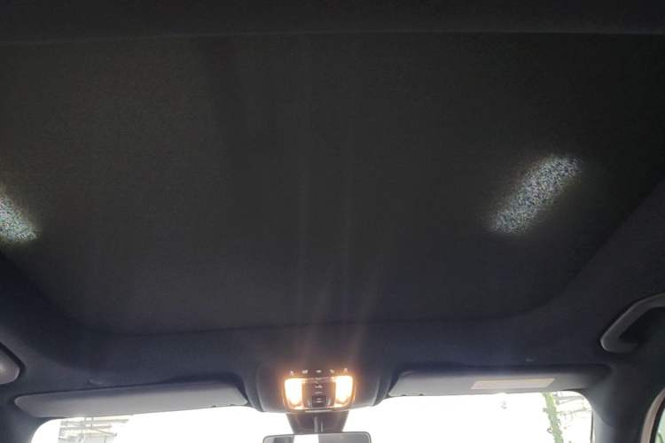 Used Mercedes-Benz GLB 2020 GLB 200 Dynamic Edition Headliner