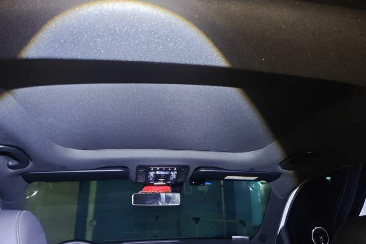 Used Mercedes-Benz GLB 2020 Facelift GLB 200 Fashion Edition Headliner