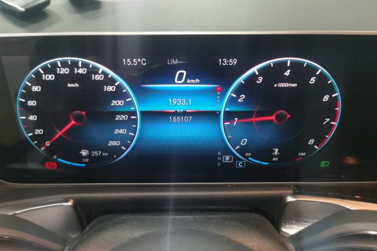 Used Mercedes-Benz GLB 2020 Updated GLB 200 Dynamic Edition Instrument Cluster