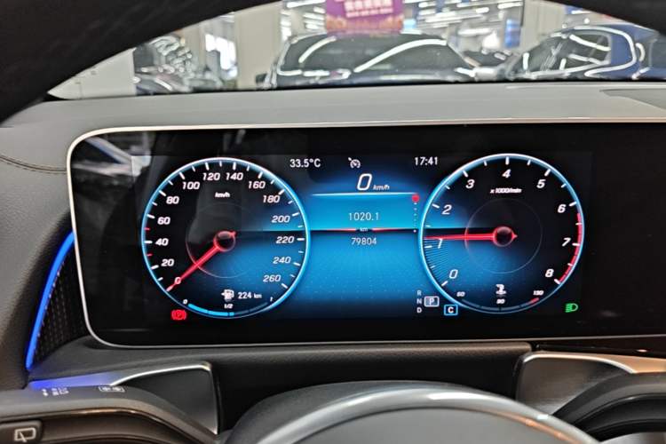 Used Mercedes-Benz GLB 2020 GLB 200 Stylish Edition Instrument Cluster