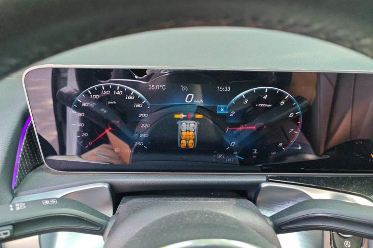 Used Mercedes-Benz GLB 2020 Facelift GLB 200 Fashion Edition Instrument Cluster