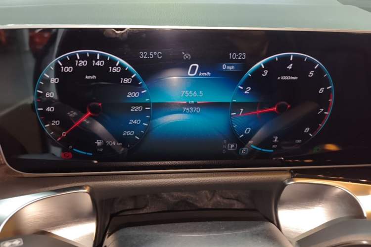Used Mercedes-Benz GLB 2020 Facelift GLB 200 Fashion Edition Instrument Cluster
