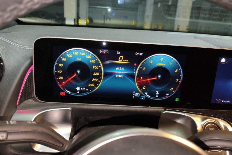 Used Mercedes-Benz GLB 2020 Facelift GLB 200 Fashion Edition Instrument Cluster