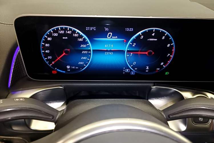 Used Mercedes-Benz GLB 2020 GLB 200 Stylish Edition Instrument Cluster