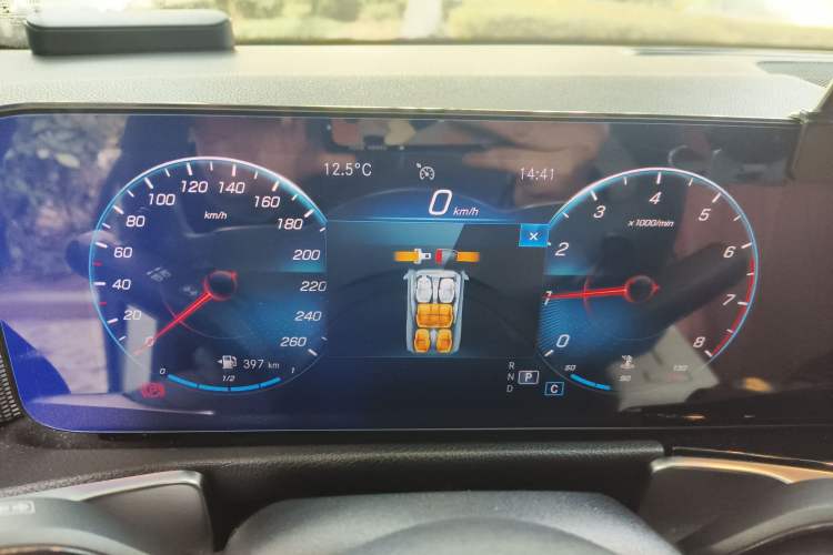 Used Mercedes-Benz GLB 2020 GLB 180 Fashion Model Instrument Cluster